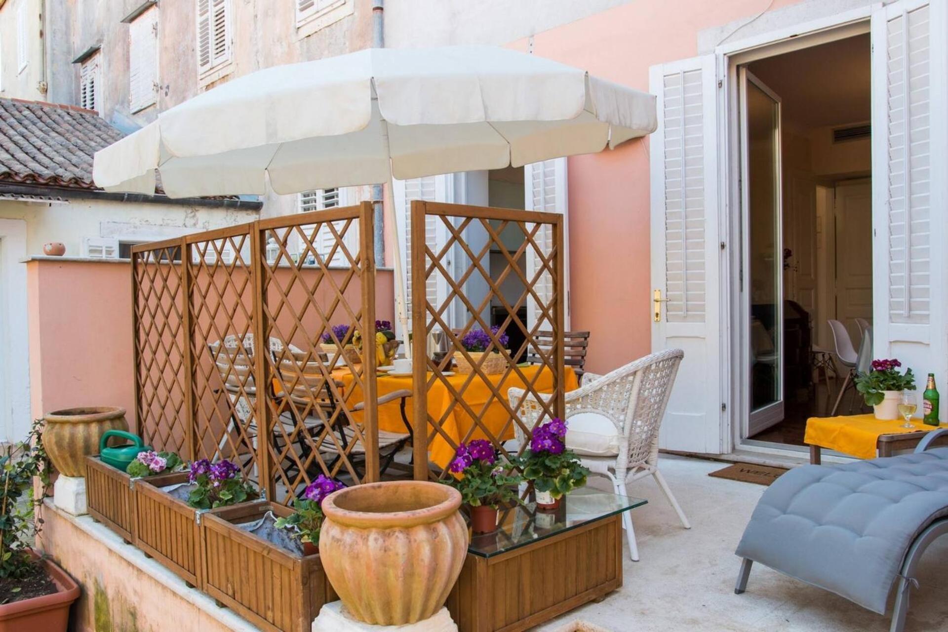 Vindobona Otel Mali Lošinj Dış mekan fotoğraf